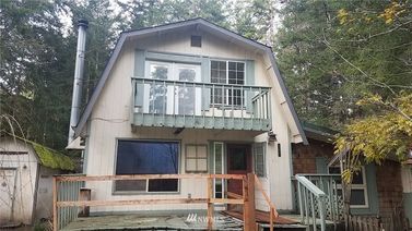 200 N Duckabush Drive E