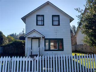 921 W Railroad Avenue