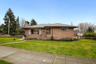 1755 S Columbian Way
