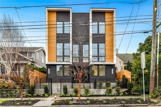 4332 Woodlawn Avenue N Unit B