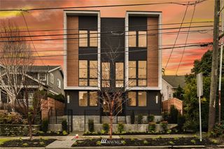 4332 Woodlawn Avenue N Unit A