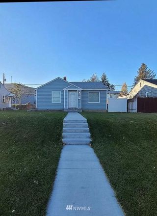 225 SW F Street