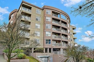 530 Melrose Avenue E Unit 204