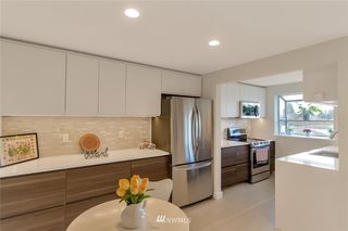 12056 15th Avenue NE Unit 404