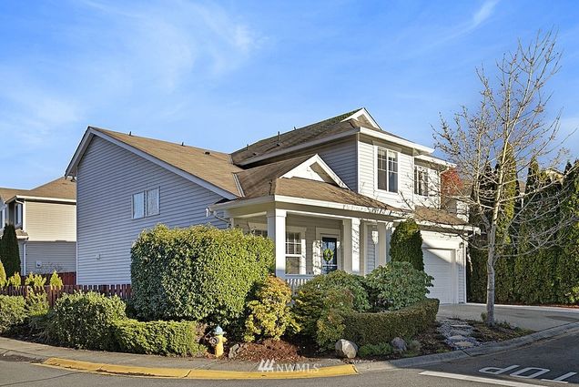 13511 69th Avenue SE Snohomish, WA Townhouse Sold - Photo 1 of 28. Opens carousel modal