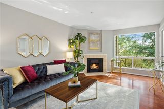 823 N 161st Place Unit 106