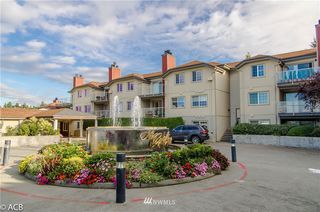 2760 76th Avenue SE Unit 302