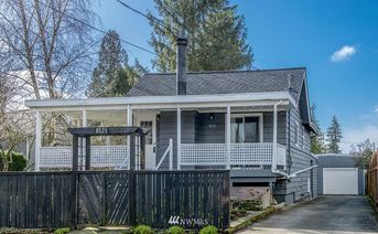 8121 11th Avenue SW