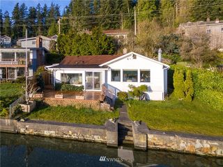 1724 Shorewood Drive