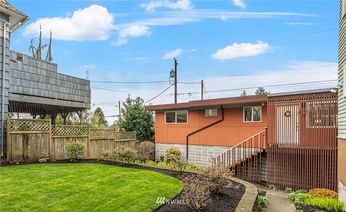 2112 Rucker Avenue Unit 7