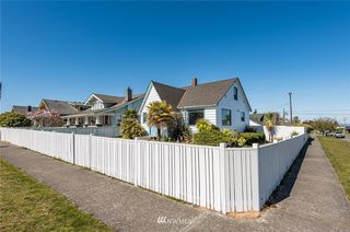 201 W 9th Street