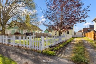 1410 Davis Avenue