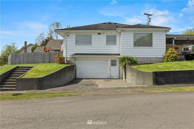 700 W Pioneer Avenue Montesano, WA House Sold - Photo 1 of 34. Opens carousel modal
