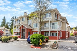 517 225th Lane NE Unit E102