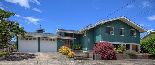 8603 41st Street W