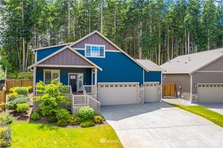 3405 SW Fairway Point Drive