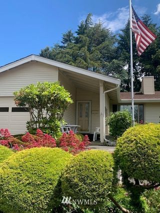 1224 S 244th Place