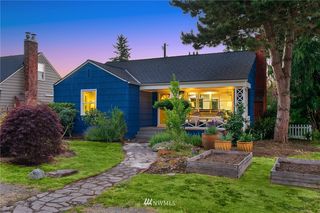 3026 NE 85th Street