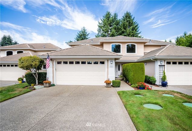 6806 Fairway Lane SE Olympia, WA Townhouse Sold - Photo 1 of 40. Opens carousel modal