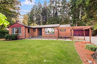 845 N 153rd Place