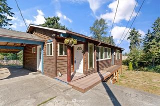 22606 Military Road S