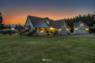 25347 Canyon Road NW