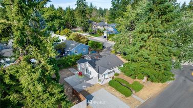 2620 NE 155th Street