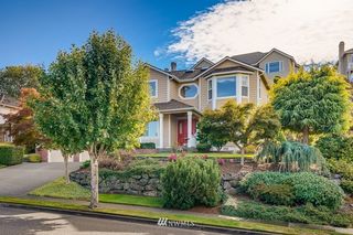 5412 Chinook Drive NE