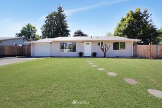 717 3rd Avenue NE