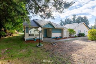 1458 Diamond Road SE