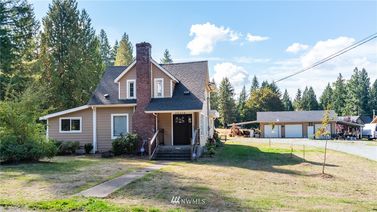 28016 35th Avenue NE