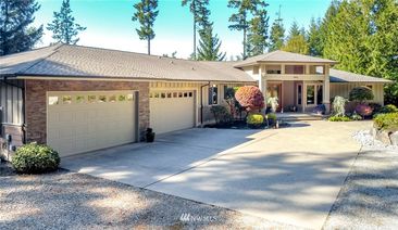 3034 SE Chickory Lane