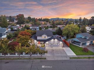 1906 Voight Street