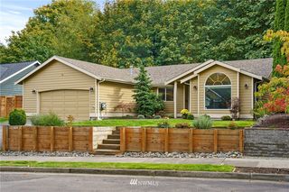 2225 11th Street Pl SW