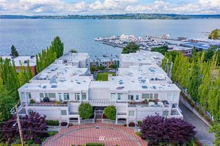 225 2nd Street S Unit D4