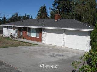 1550 NE 10th