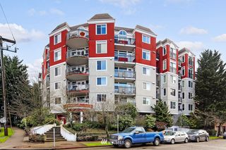 232 Belmont Avenue E Unit 306