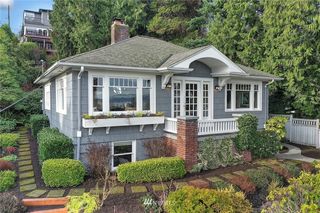 707 Lake Washington Boulevard S