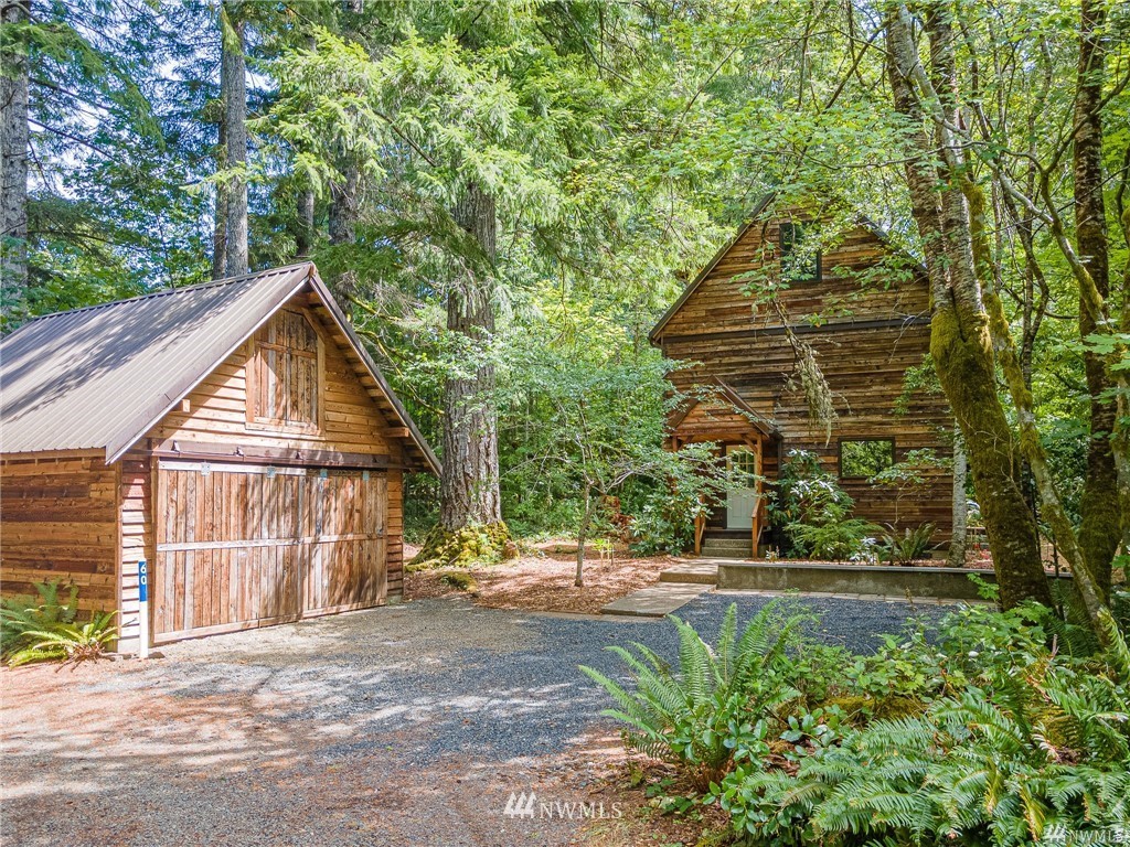 60 Lake Nahwatzel W, Shelton, WA 98584 Estately 🧡 MLS 1888874