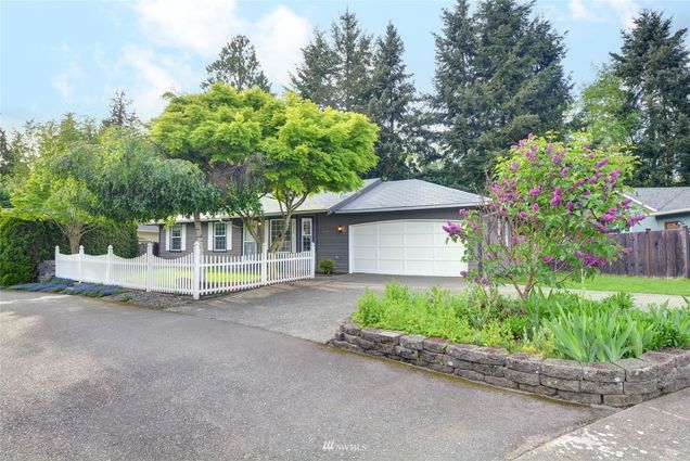 6209 72nd Street NE Marysville, WA House Sold - Photo 1 of 35. Opens carousel modal