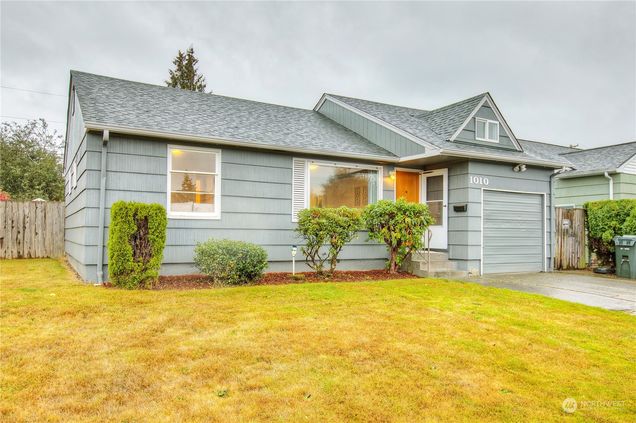 1010 E 54th Street Tacoma, WA House Sold - Photo 1 of 18. Opens carousel modal