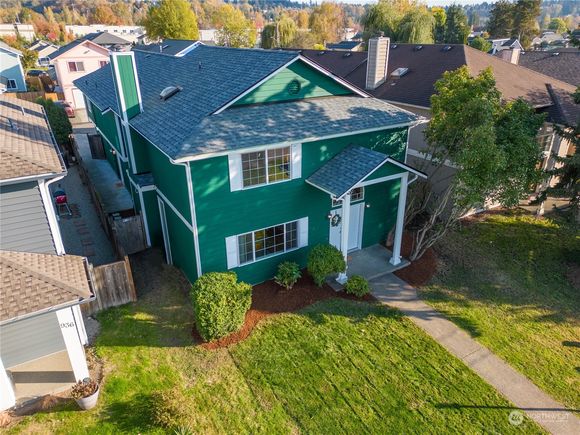 934 3rd Avenue N Kent, WA Multifamily Sold - Photo 1 of 38. Opens carousel modal