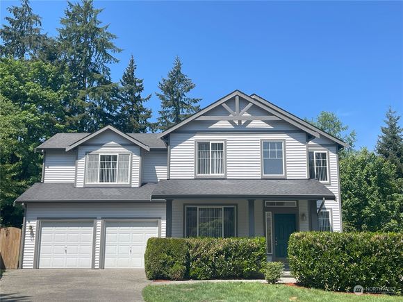 11226 47th Avenue SE Everett, WA House Sold - Photo 1 of 25. Opens carousel modal