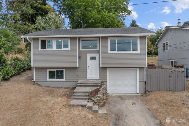 5815 S Cushman Avenue Tacoma, WA House Sold - Photo 1 of 35. Opens carousel modal