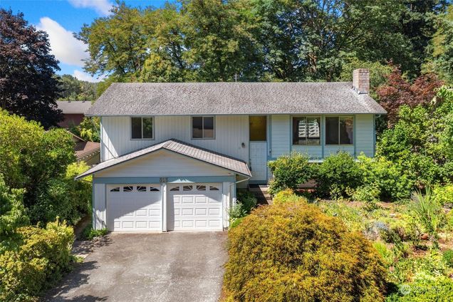 515 154th Avenue NE Bellevue, WA House Sold - Photo 1 of 40. Opens carousel modal
