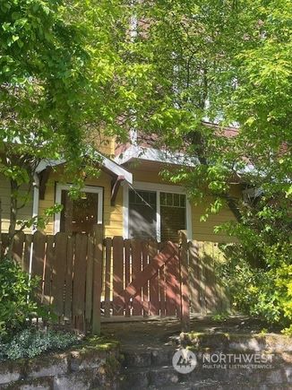 6821 Weedin Place NE Seattle, WA Townhouse Active - Photo 1 of 24. Opens carousel modal