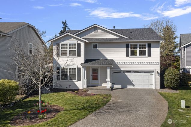 4511 114th Place SE Everett, WA House Sold - Photo 1 of 40. Opens carousel modal