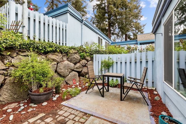 4308 NE Sunset Boulevard Unit I-3 Renton, WA Condo Sold - Photo 1 of 38. Opens carousel modal