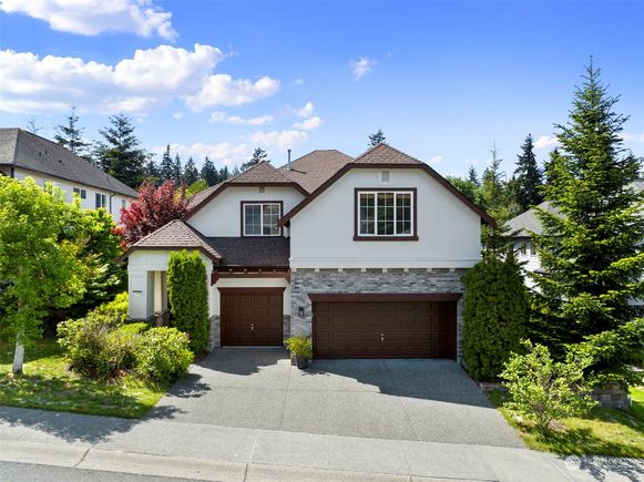 11316 47th Avenue SE Everett, WA House Pending - Photo 1 of 40. Opens carousel modal