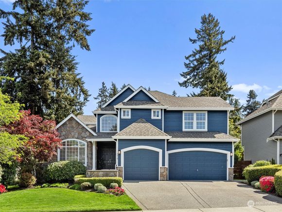 2516 Monroe Court NE Renton, WA House Pending - Photo 1 of 39. Opens carousel modal